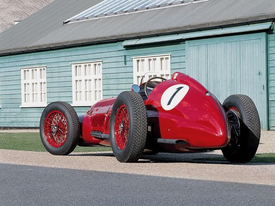  Alfa Romeo 12C-37 1937 года  (фото 4 из 6)